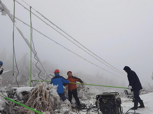 多地出现寒潮雨雪冰冻天气 公司全力保障电网安全可靠运行